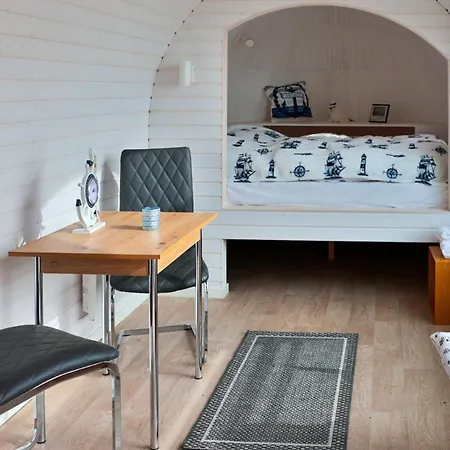 Tiny Haus 1